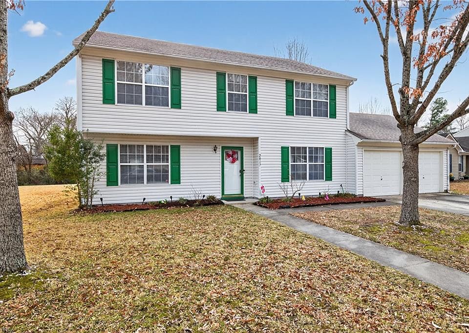 1st image of 2817 N Creek Dr
