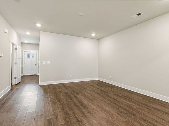 3rd image of 46 Meteora Way