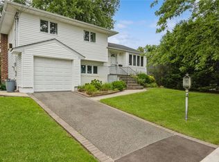 2483 Marine Pl, Bellmore, NY 11710