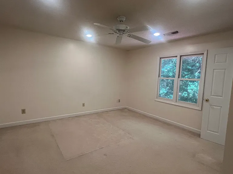 17330 Youngblood Rd — Photo 11