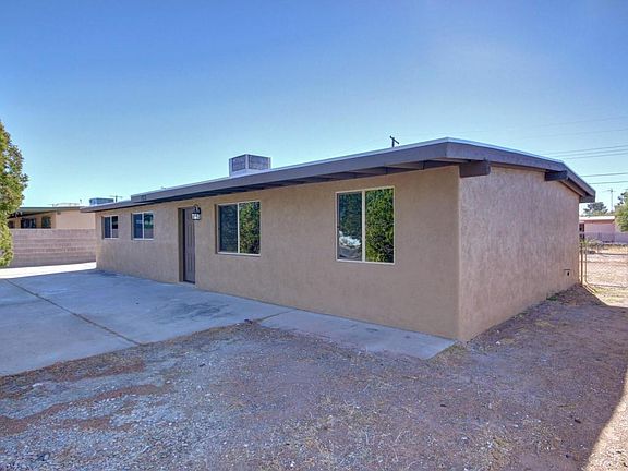 2nd image of 733 W Calle Margarita