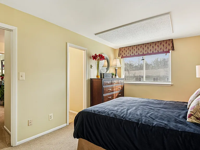 Howard Hills Rental Townhomes and Duplexes — Photo 115