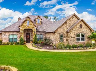 154 Circle Club Ln, Hallsville, TX 75602