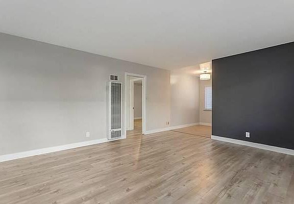 2nd image of 5628 Sultana Ave APT 1