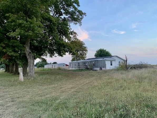 7604 N 1000 E, Darlington, IN 47940