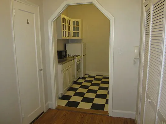 Rented by Brown Harris Stevens | media 4
