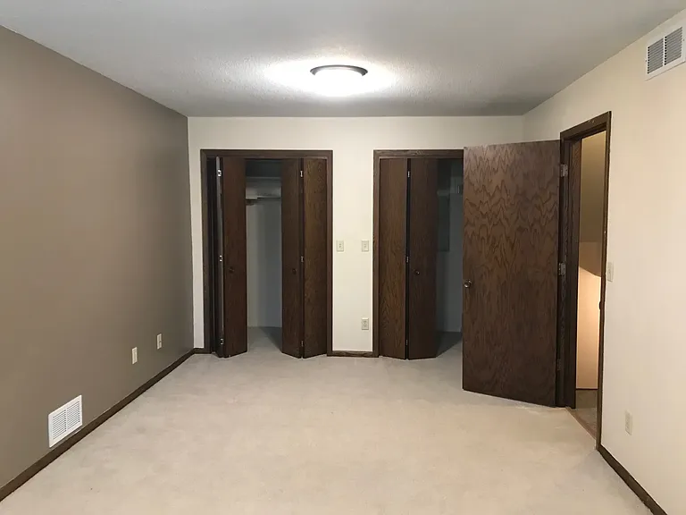 408 Holly Ln — Photo 24