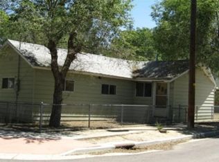 1002 6th St, Rock Springs, WY 82901