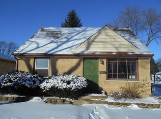 6400 W Hampton Ave, Milwaukee, WI 53218