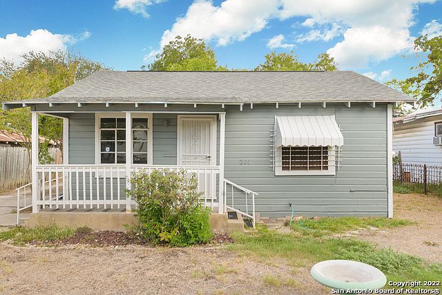 1st image of 211 Rose Ln