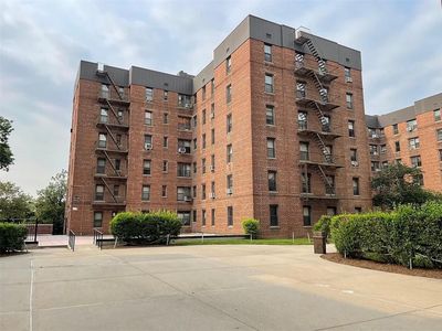 112-30 Northern Blvd #1E, Corona, NY, 11368