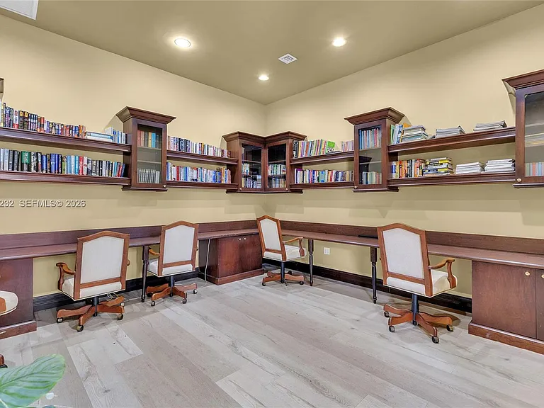8000 N Nob Hill Rd #106 — Photo 28
