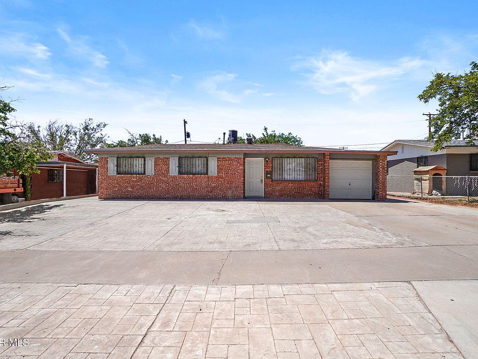 1st image of 4908 Royal Dr
