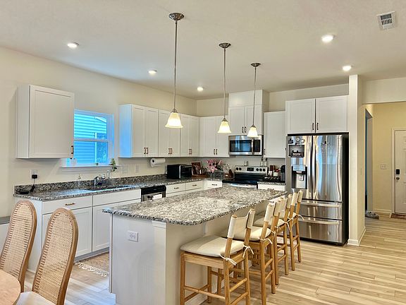2nd image of 3528 Cross Timber Ln