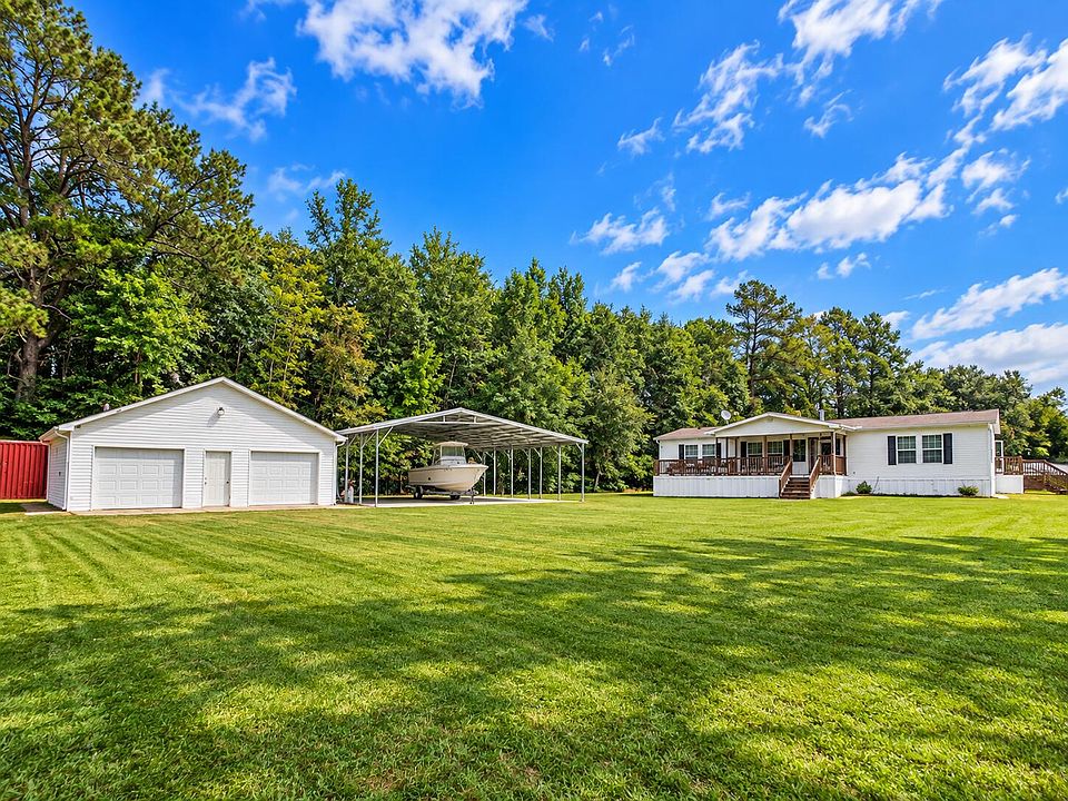 1st image of 116 Stallion Ln