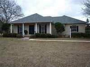 566 Rawls Rd, Tallahassee, FL 32312