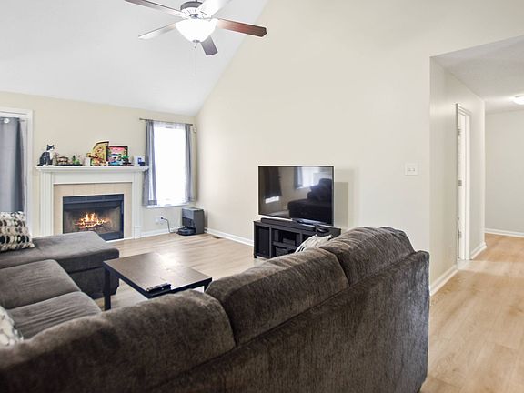 2nd image of 3847 Margie Ct