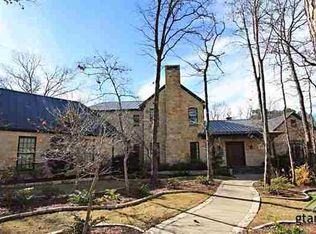 3025 Stonegate Blvd, Tyler, TX 75703