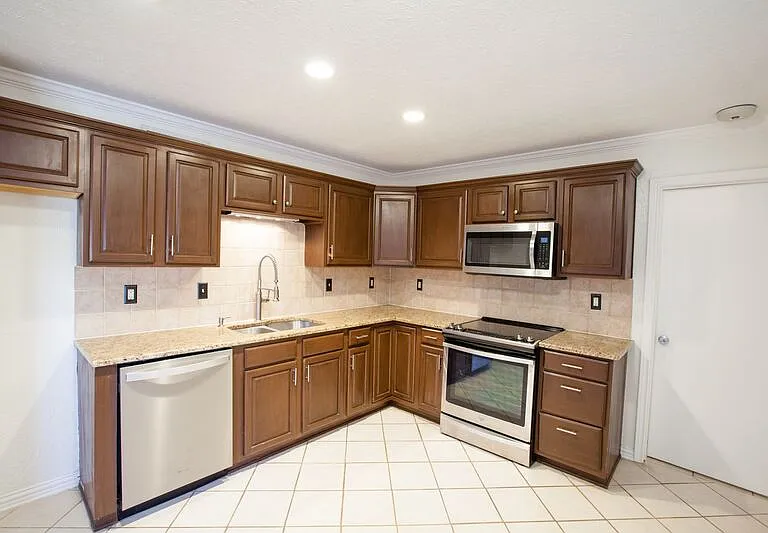 5713 Baker Dr — Photo 25