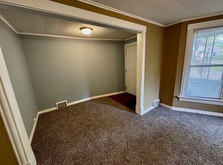 1018 W Fayette Ave, Springfield, IL 62704