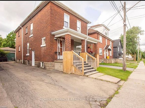2nd image of 39 Park St