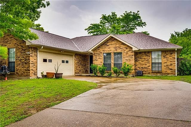 1st image of 8201 Christie Dr