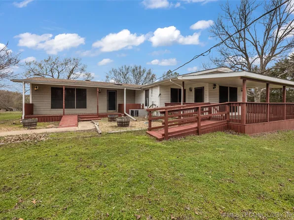 25785 Wilson Rd, Henryetta, OK 74437