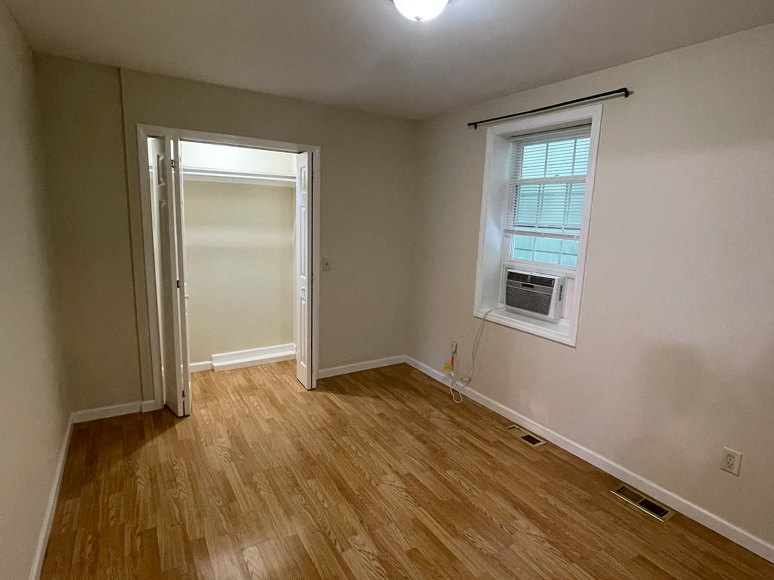 1 bed, 675 sqft, $1,000 — Photo 4