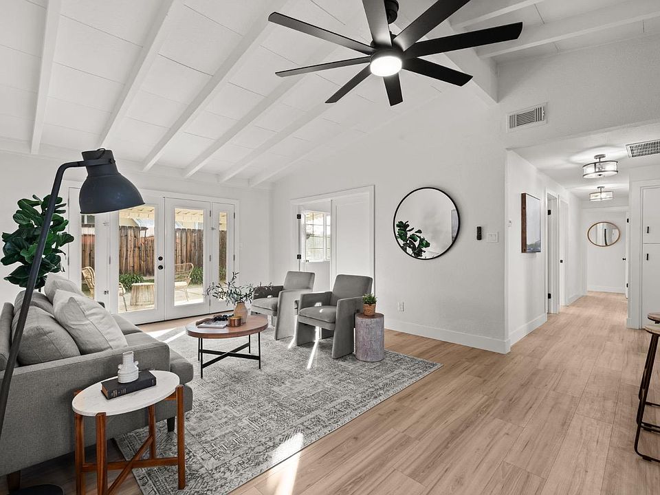 1st image of 3724 Centinella Dr