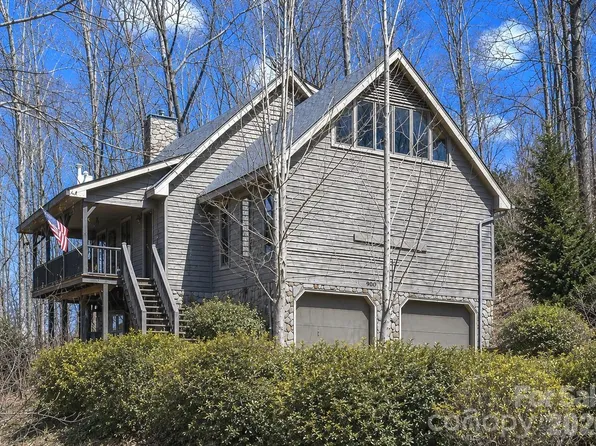 900 Mountain Cove Rd, Waynesville, NC 28786