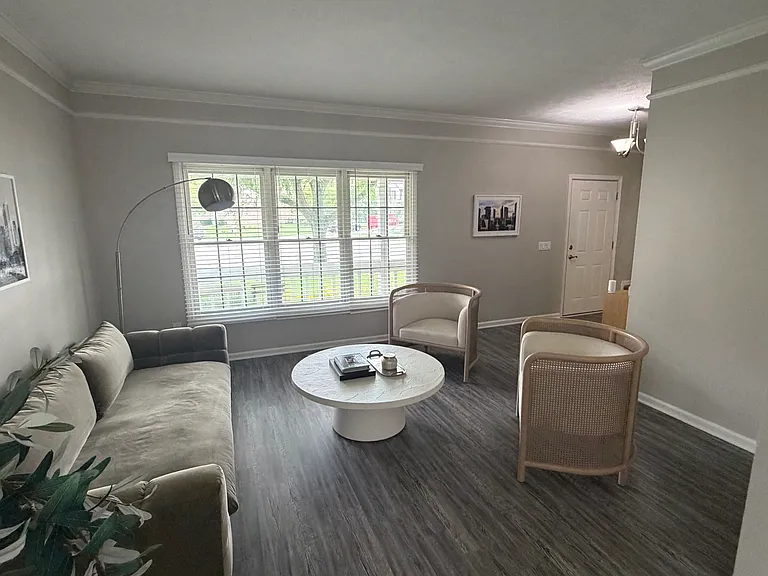 10200 Tammer Dr — Photo 7
