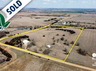3348 N Muir Rd, Salina, KS 67401