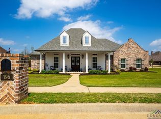 195 Circle Club Ln, Longview, TX 75602