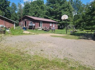 2462 W Snover Rd, Mayville, MI 48744