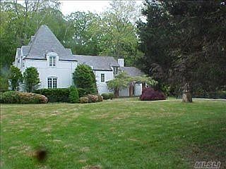 5th image of 4 Somerset Ln