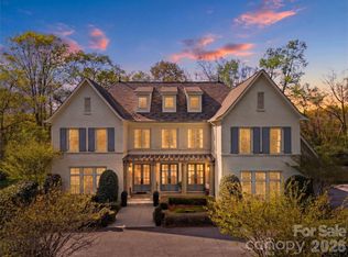 834 9th Ave NW, Hickory, NC 28601