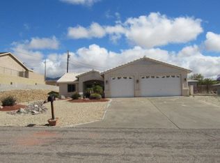 3740 Hiawatha Dr, Lake Havasu City, AZ 86404