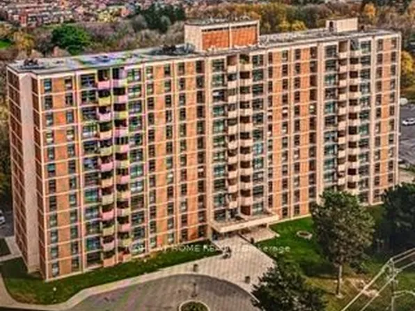 335 Driftwood Ave #211, Toronto, ON M3N 2P3