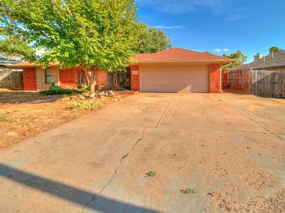 617 Woodlawn Dr, Yukon, OK, 73099