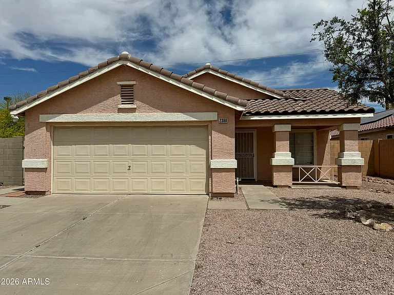 2380 E Derringer Way — Photo 1