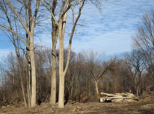 14 Mile Rd, Fraser, MI 48026