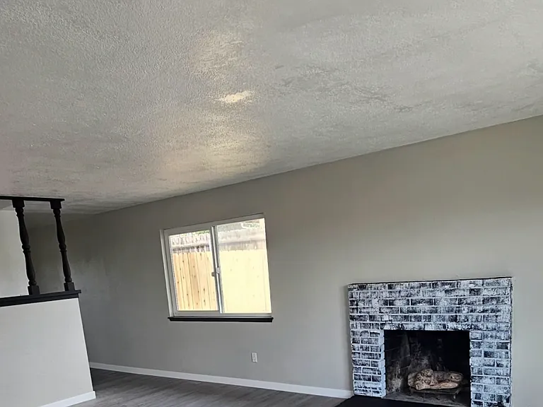 7060 Tuther Way — Photo 6