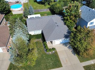 25028 Cashel Bay Rd, Manhattan, IL 60442