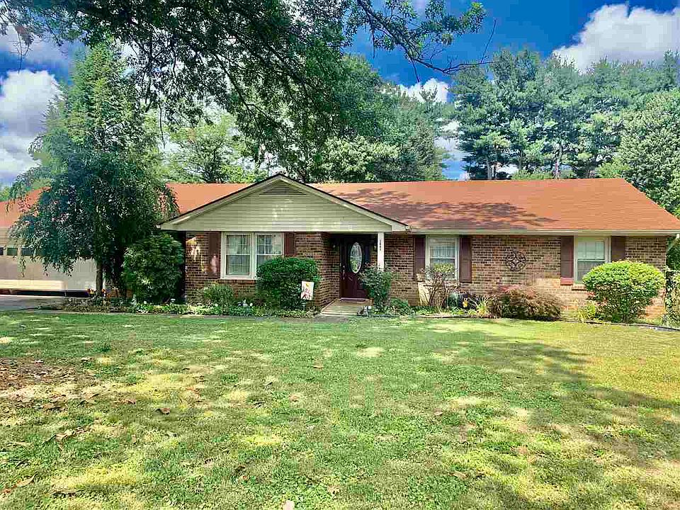 1st image of 2641 Thompson Dr