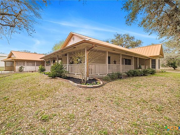 2nd image of 2896 Live Oak Rd