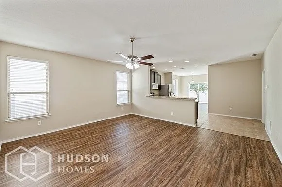 800 Whitemarsh Dr — Photo 4