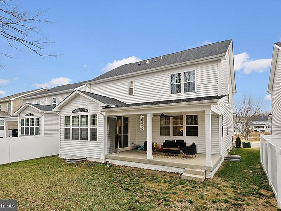 4th image of 11522 Bluestem Way