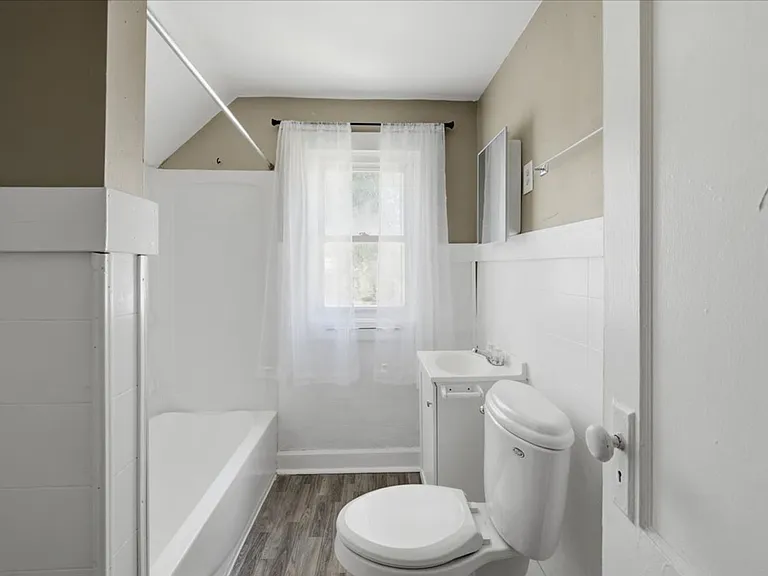 1128 - 1130 Churchman Ave — Photo 12