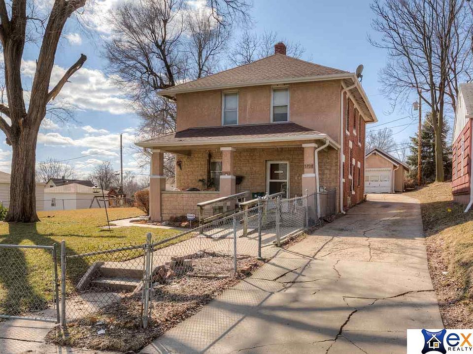 1st image of 5708 N 33rd Ave