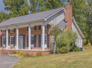21347 Plantation Rd, Bristol, VA 24202